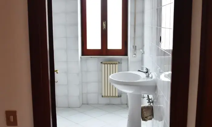 Rexer-Priverno-Priverno-appartamento-al-piano-in-bifamiliare-BAGNO