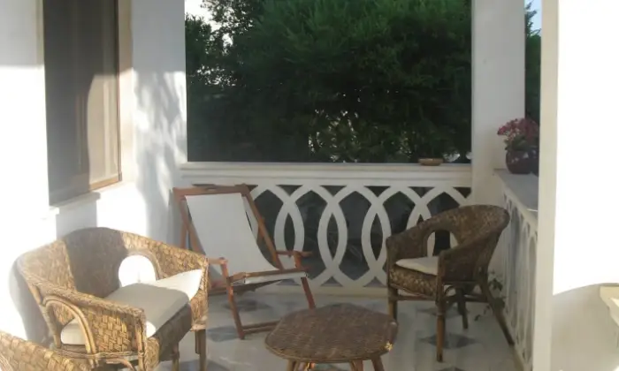 Rexer-Porto-Cesareo-Affittasi-casa-vacanza-VERANDA