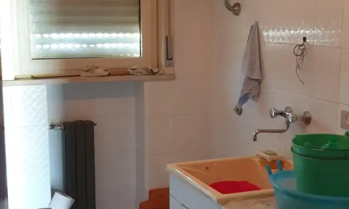 Rexer-Catanzaro-Ampio-appartamento-al-piano-BAGNO