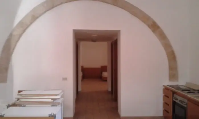 Rexer-Gela-Ampio-elegante-centralissimo-loft-CAMERA-DA-LETTO