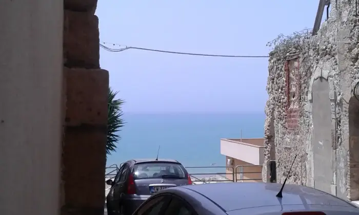 Rexer-Gela-Ampio-elegante-centralissimo-loft-ESTERNI