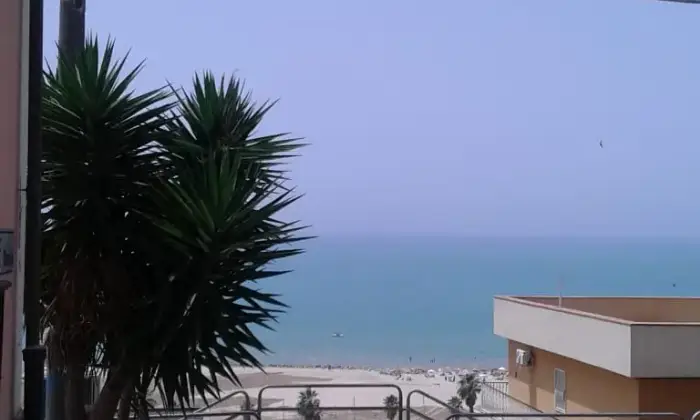 Rexer-Gela-Ampio-elegante-centralissimo-loft-ESTERNI