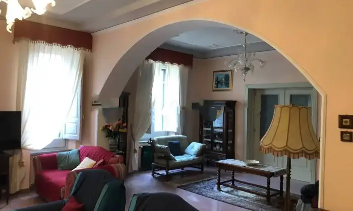 Rexer-Sala-Consilina-Villa-con-serra-di-piante-e-alberi-in-vendita-a-Sala-Consilina-SALONE