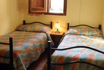 Rexer-Domus-de-Maria-Casa-vacanze-in-affitto-CAMERA-DA-LETTO