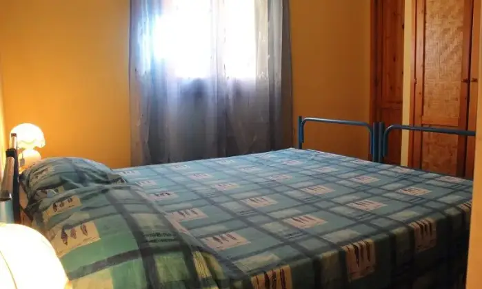 Rexer-Domus-de-Maria-Casa-vacanze-in-affitto-CAMERA-DA-LETTO