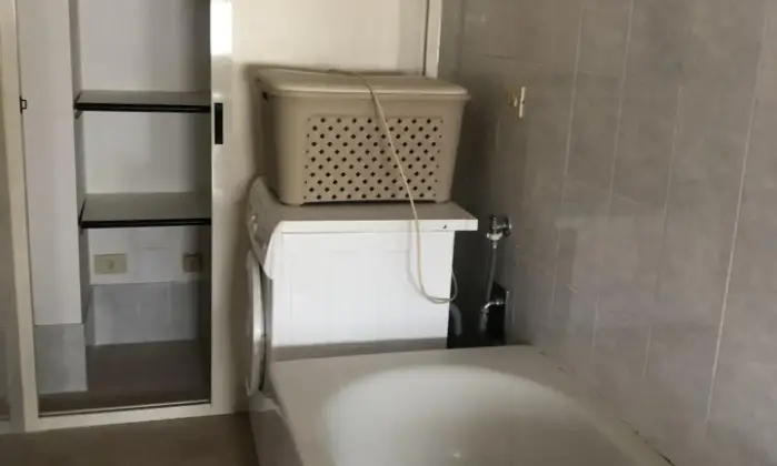 Rexer-Francavilla-al-Mare-A-metri-dal-mare-mansarda-BAGNO