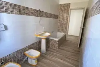 Rexer-Mozzate-Trilocale-in-Vendita-a-Mozzate-BAGNO