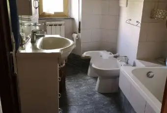 Rexer-Manciano-Appartamento-via-del-Poderuccio-Manciano-BAGNO