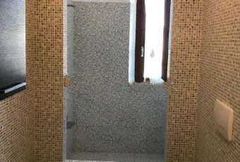 Rexer-Piombino-Appartamento-via-Borgo-alla-Noce-Piombino-BAGNO