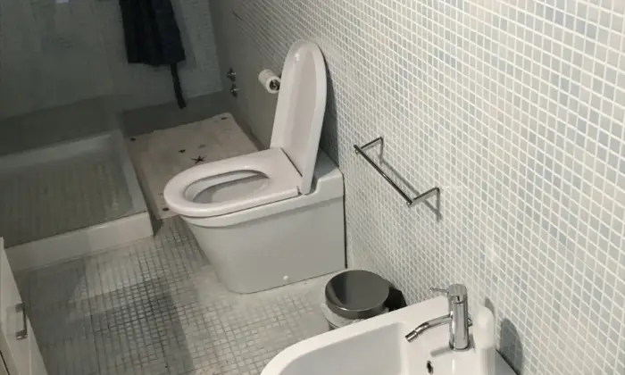Rexer-Piombino-Appartamento-via-Borgo-alla-Noce-Piombino-BAGNO