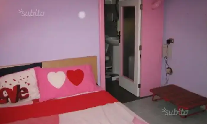 Rexer-Napoli-Mini-appartamento-soppalcato-CAMERA-DA-LETTO