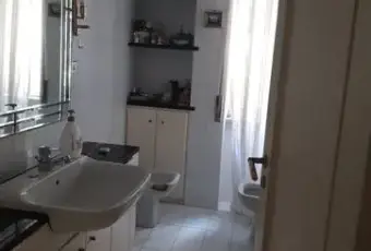 Rexer-Salerno-Appartamento-in-Via-Giovanni-Negri-a-Salerno-in-Vendita-BAGNO