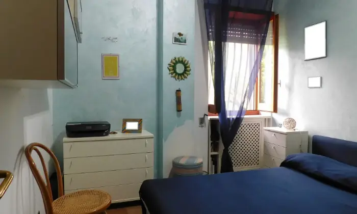 Rexer-Formia-Appartamento-con-balcone-abitabile-CAMERA-DA-LETTO