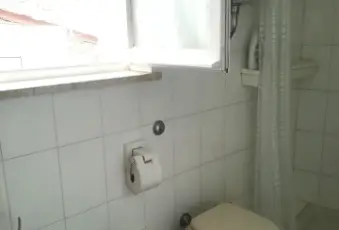 Rexer-Formia-Terratetto-indipendente-a-Formia-BAGNO