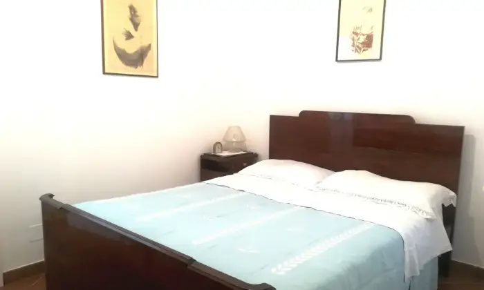 Rexer-Formia-Terratetto-indipendente-a-Formia-CAMERA-DA-LETTO