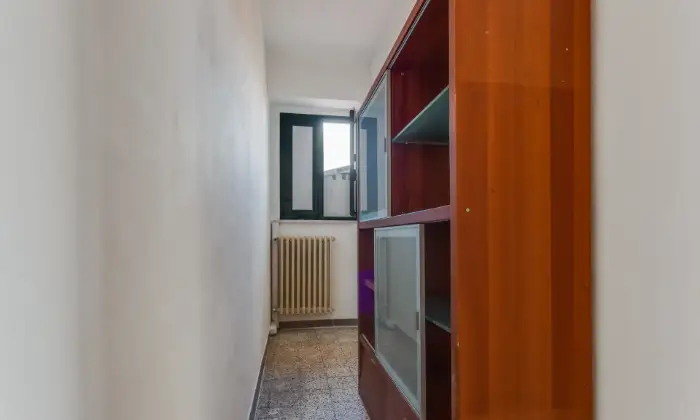 Rexer-Fresagrandinaria-Casa-semindipendente-immersa-nel-verde-Fresagrandinaria-CORRIDOIO