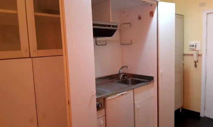 Rexer-Catania-Monovano-Quattro-Canti-Referenziati-e-Universitari-CUCINA