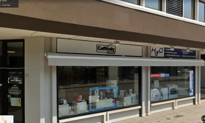 Rexer-Thiene-Negozio-commerciale-altissima-visibilita-ALTRO