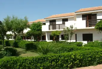 Rexer-Ragusa-Appartamento-loc-settim-villaggio-vacanze-GIARDINO