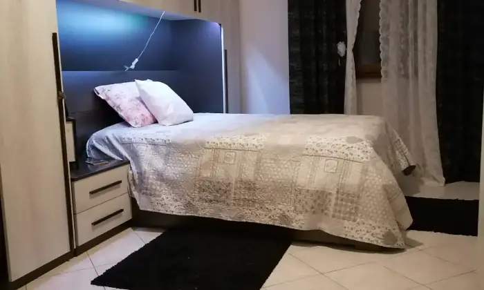 Rexer-Cremona-APARTAMENTO-BELLISSIMO-ARREDATO-SALONE