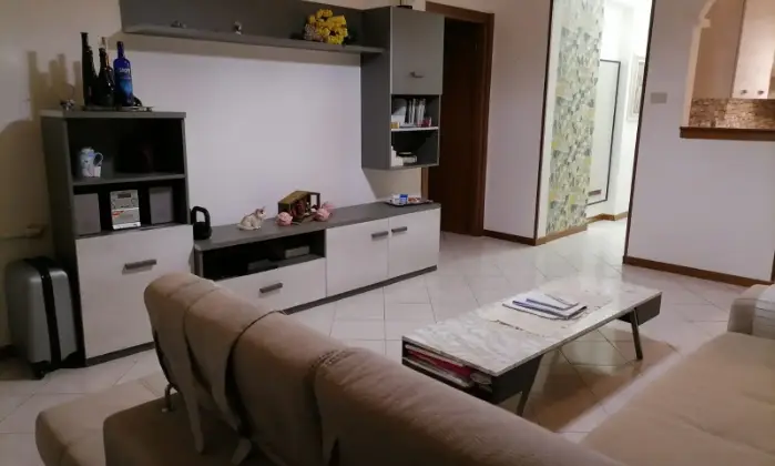 Rexer-Cremona-APARTAMENTO-BELLISSIMO-ARREDATO-SALONE