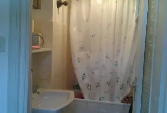 Rexer-Montaldo-di-Mondov-CASA-RUSTICA-ABITABILE-BAGNO