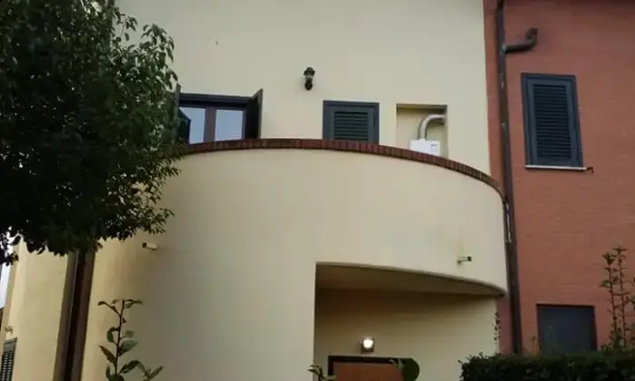 Rexer-Colleferro-VILLINO-LIVELLI-CON-GIARDINO-ALTRO