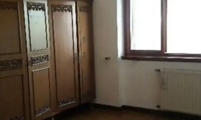 Rexer-Roma-Affitto-di-camera-Camera-da-letto