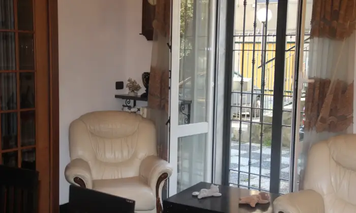 Rexer-Genova-Appartamento-con-giardino-e-posto-macchina-vicino-al-mare-GARAGE