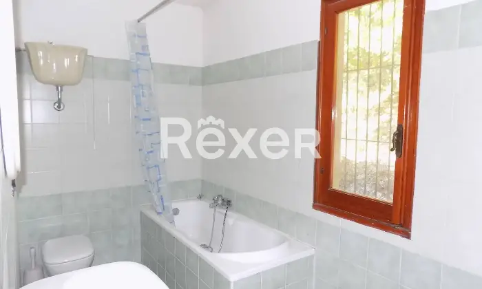 Rexer-Isola-del-Cantone-Casa-con-giardino-terratetto-Altro