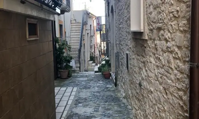 Rexer-Deliceto-LOCALE-COMMERCIALE-ESTERNO