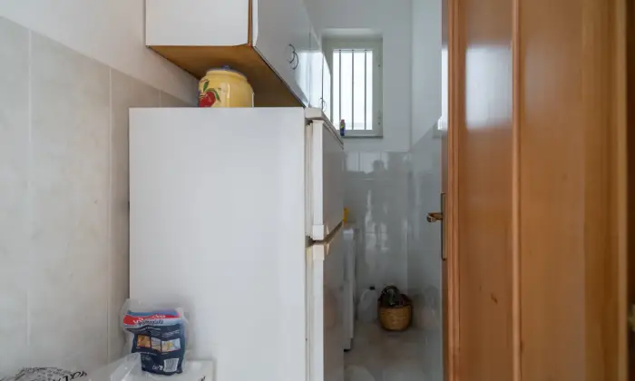 Rexer-SantAgata-di-Militello-Villetta-con-corte-esterna-e-uliveto-CUCINA