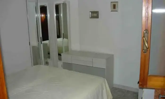 Rexer-Ginosa-Appartamento-in-Via-Mare-Adriatico-Ginosa-CAMERA-DA-LETTO