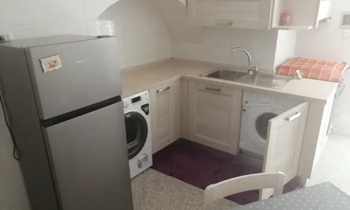 Rexer-Martina-Franca-Fitto-casa-vacanca-CUCINA