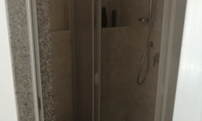 Rexer-Martina-Franca-Fitto-casa-vacanca-BAGNO
