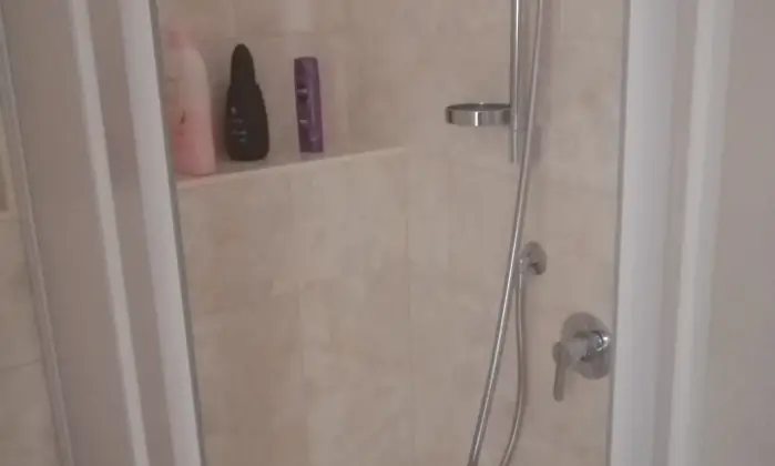 Rexer-Martina-Franca-Fitto-casa-vacanca-BAGNO