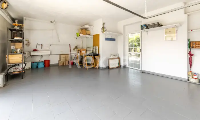 Rexer-Ghemme-Spaziosa-casa-indipendente-a-Ghemme-GARAGE