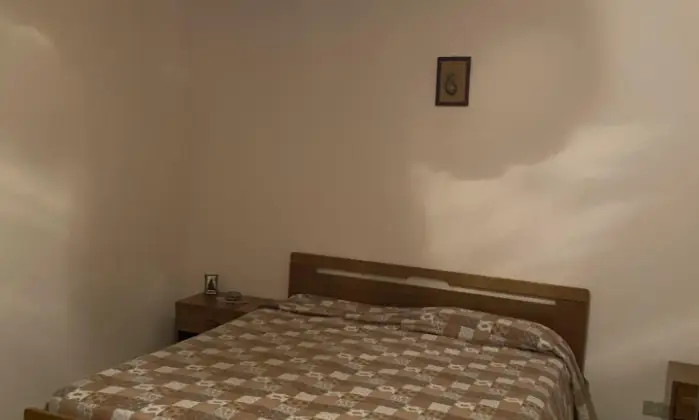 Rexer-San-Ferdinando-Villetta-indipendente-CAMERA-DA-LETTO