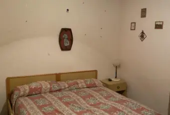 Rexer-San-Ferdinando-Villetta-indipendente-CAMERA-DA-LETTO