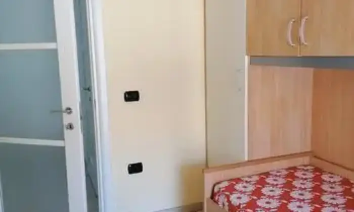 Rexer-Pietragalla-Appartamento-di-mq-ristrutturato-CAMERA-DA-LETTO