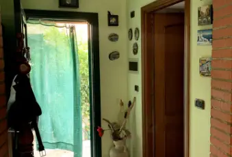 Rexer-Avegno-Casa-indipendente-su-tre-piani-unifamiliare-con-vista-scorcio-mare-ALTRO