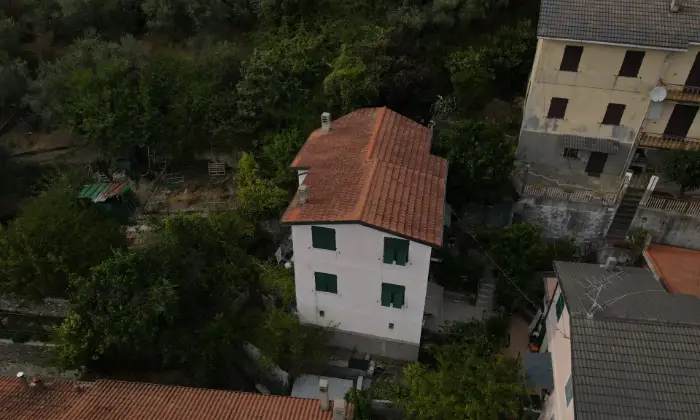 Rexer-Avegno-Casa-indipendente-su-tre-piani-unifamiliare-con-vista-scorcio-mare-ALTRO