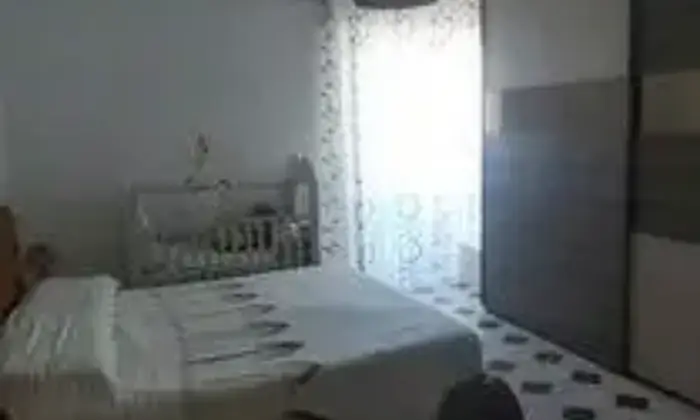 Rexer-Crispiano-Crispiano-proponiamo-in-vendita-appartamento-in-piccolo-edificio-di-sole-unit-abitative-CAMERA-DA-LETTO