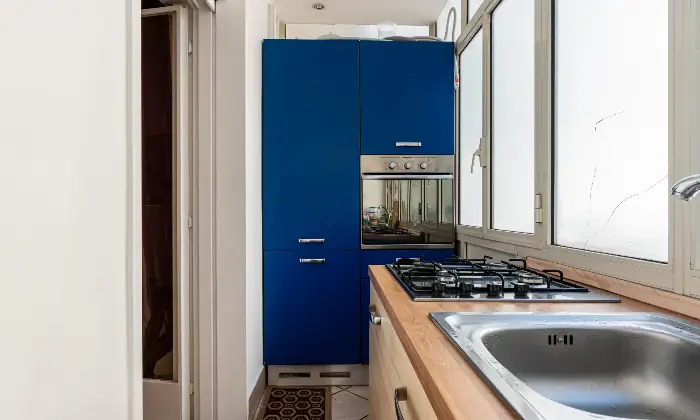 Rexer-Catania-Luminoso-appartamento-al-piano-con-ascensore-e-CON-VISTA-MARE-CUCINA