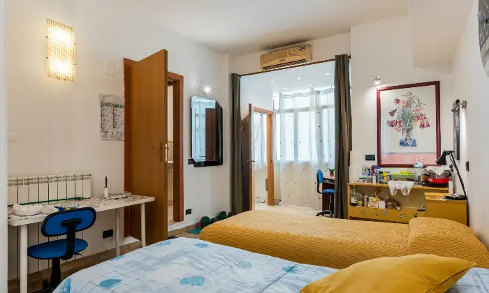 Rexer-Catania-Luminoso-appartamento-al-piano-con-ascensore-e-CON-VISTA-MARE-CAMERA-DA-LETTO