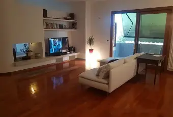 Rexer-Morro-dOro-Appartamento-finiture-di-pregio-SALONE