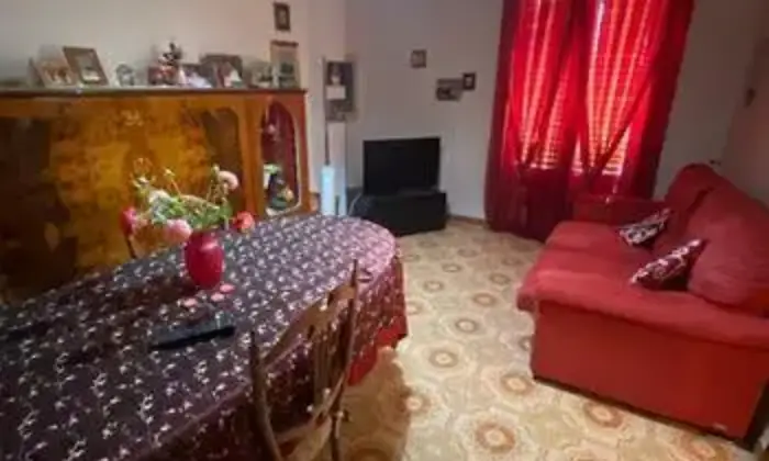 Rexer-Bivona-Vendesi-appartamento-molto-grande-in-Via-Porta-Palermo-a-Bivona-AG-SALONE