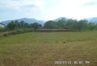 Rexer-Filattiera-Edificio-seminterrato-posto-in-area-fabbricabile-e-terreno-agricolo-attiguo-ettaro-CANTINA