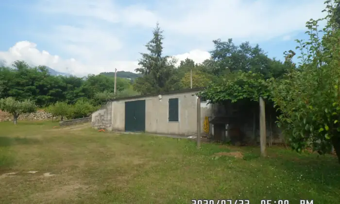 Rexer-Filattiera-Edificio-seminterrato-posto-in-area-fabbricabile-e-terreno-agricolo-attiguo-ettaro-ALTRO