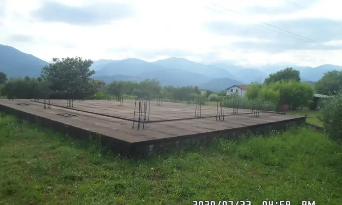 Rexer-Filattiera-Edificio-seminterrato-posto-in-area-fabbricabile-e-terreno-agricolo-attiguo-ettaro-ALTRO